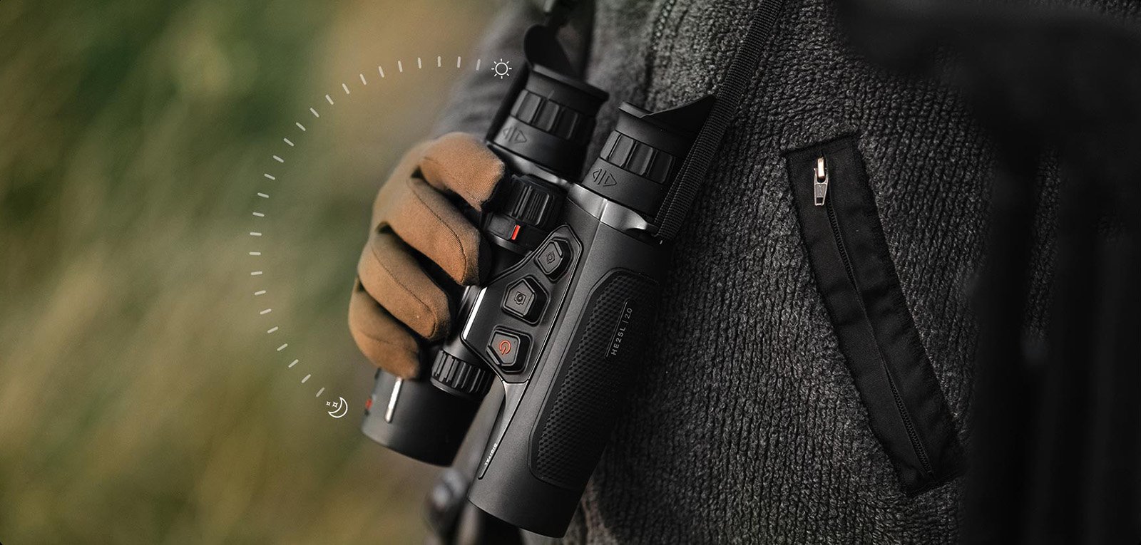HIKMICRO Habrok 4K 2.0 — quatro baterias 18650 substituíveis
